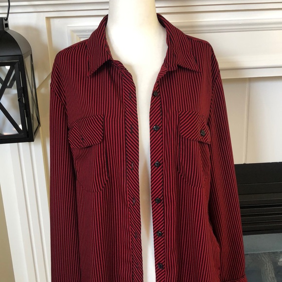 🌺Elementz vertical striped, button down shirt🌺 - Picture 4 of 8